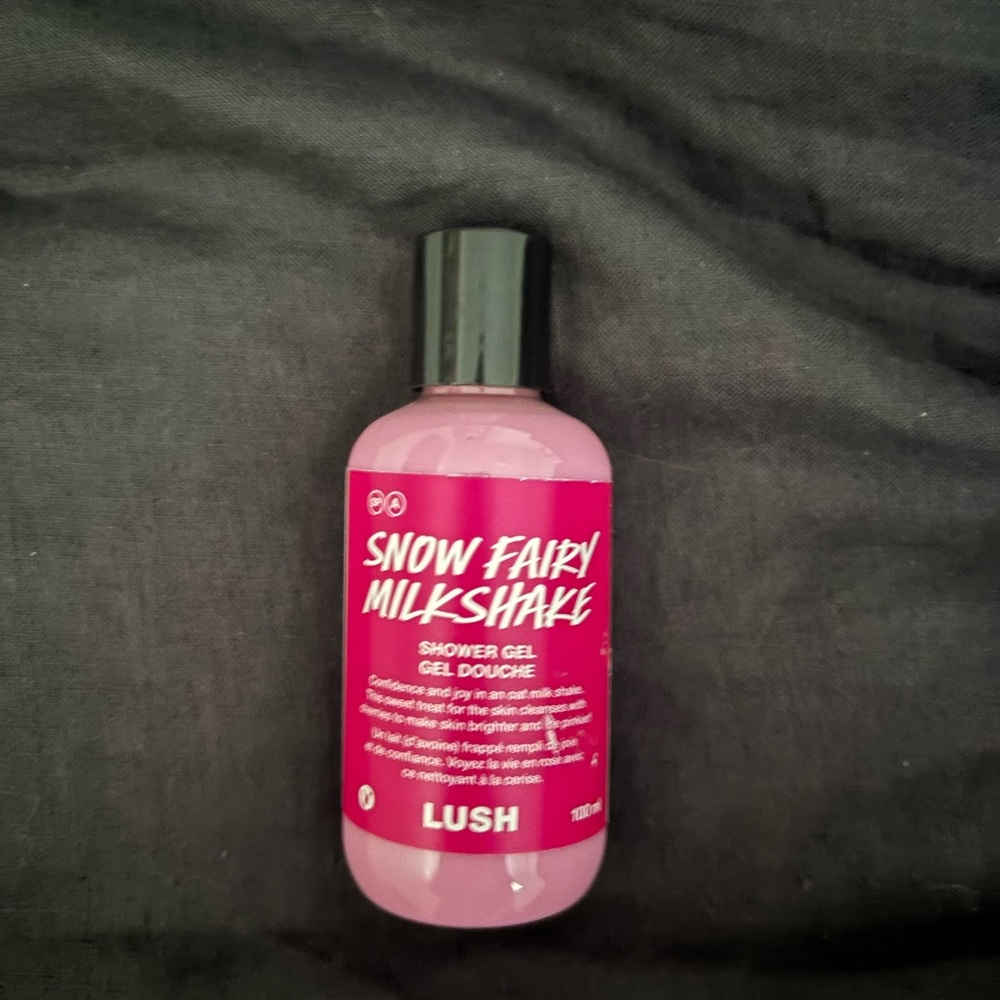 Lush Snow Fairy Milkshake Shower Gel